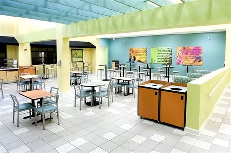 Cafeteria Layout Design 的图像结果
