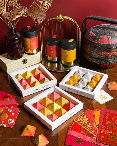 CNY Tea Gifts Sets So You Can Toast To Prosperity & A ‘Huat’-Filled 2024