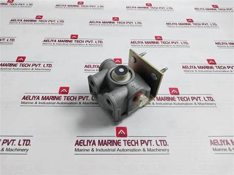 Bendix T-294868-d Air Brake Valve – Aeliya Marine
