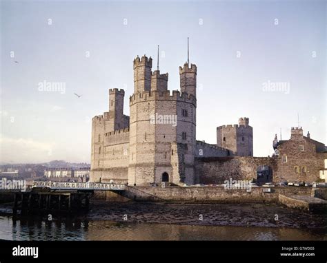 Caernarfon Castle - North Wales Stock Photo - Alamy
