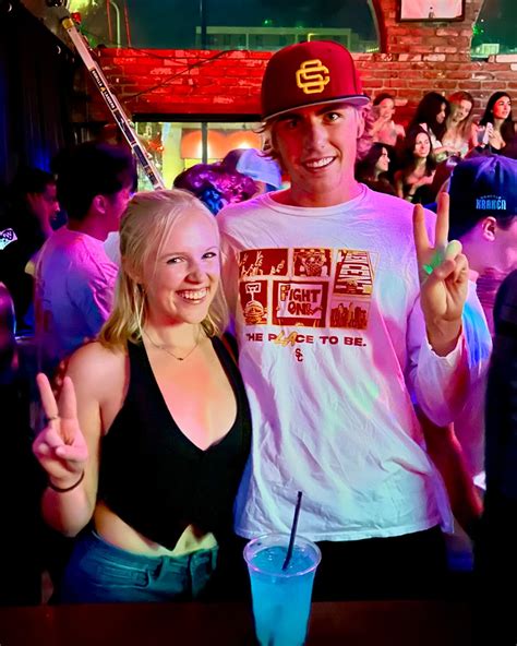 901 Bar & Grill (@901barandgrill) • Instagram photos and videos