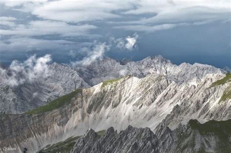 Alpine Zoo and Roundtrip Nordkette Cable Car Ticket in Innsbruck ...