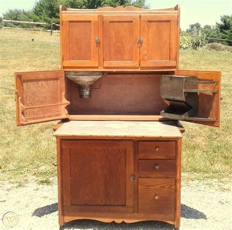 Antique 1900 HOOSIER OAK KITCHEN CABINET with Sugar Bin Flour Sifter ...