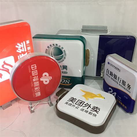 户外广告灯箱——磁吸灯箱-上海积目广告器材有限公司