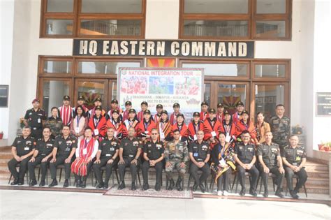 Manipur Students Engage with Eastern Army Commander During National ...