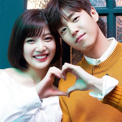 [OFFICIAL] 170316 #조이 - TVN The Liar And His Lover Early Interview #레드 ...