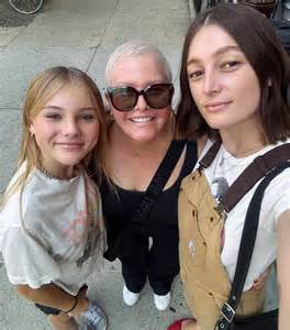 Nicole Eggert on Emerging from Breast Cancer Treatment as 'a Better ...