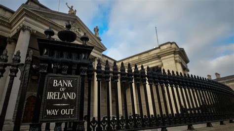 爱尔兰的同学们，关于选择正确的银行，你需要知道的都在这儿！