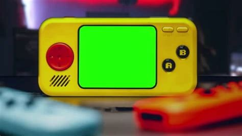 Computer Console Greenscreen 的图像结果