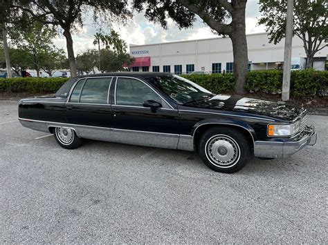 1994 Cadillac Fleetwood | Orlando Classic Cars