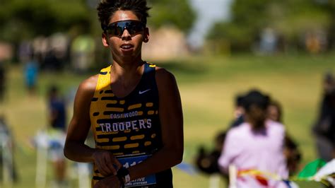 El Paso runners find success at Region 1 cross country meet in Lubbock
