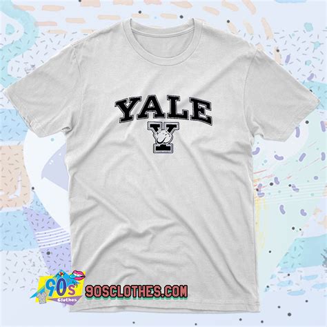 Yale University Bulldogs Football Team T Shirt - 90sclothes.com