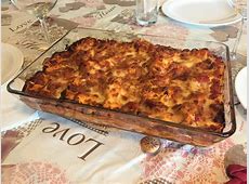 Lasagne al forno con ragu', besciamella e mozzarella.. e  