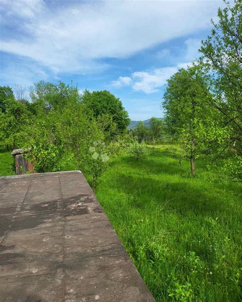 IDILIČNA PARCELA GORSKI KOTAR, građevinsko zemljište, površina 1.200m2
