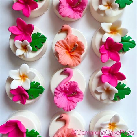 Fondant Hibiscus Flower Tutorial 的图像结果