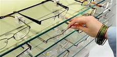 combien co 251 te une combien co 251 te une paire de lunettes d 233 fi mici combien co 251 te une combien co 251 te une paire de lunettes d 233 fi mici