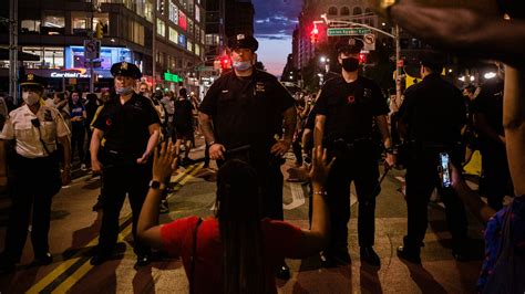 In New York Protests, a Night Without Curfew or Conflict - The New York ...