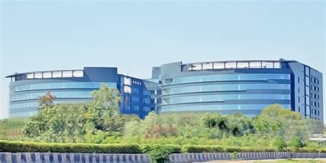 ICC Devi Gaurav Tech Park - Office/Commercial For Rent | JLL - IN