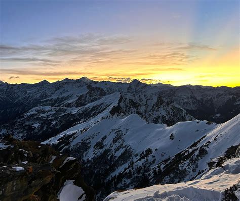 Kedarkantha Trek – Complete Guide | Best Winter Trek in Uttarakhand