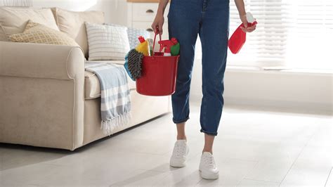 Beats vs. Bose: Which is the better value? | Top Ten Reviews