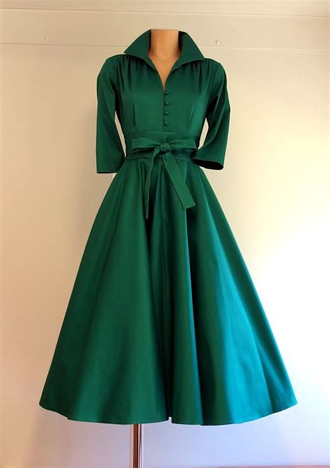 Classic Kelly Dress (3/4 sleeve) in plain emerald green :: Suzy ...