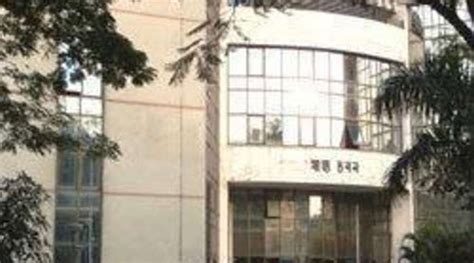 Health department of West Bengal forms 5 teams to monitor COVID ...