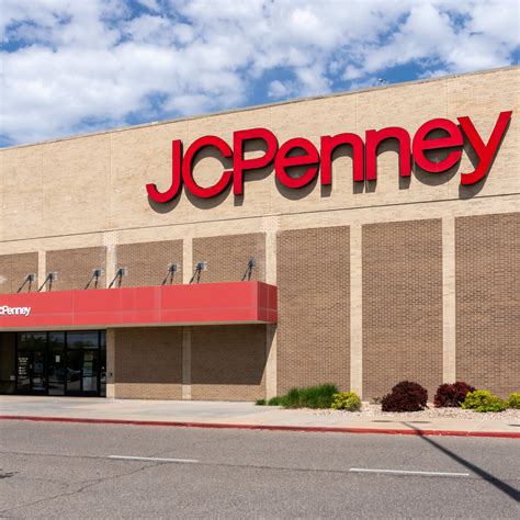 Costco's Jelina Chocolate Bark Is the Gift That Keeps on Giving - Parade