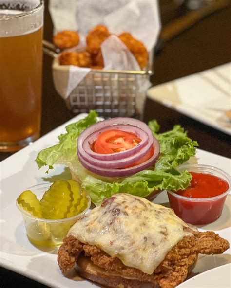 11 Magical Things To Do This Holiday Season Near Carmel, Indiana