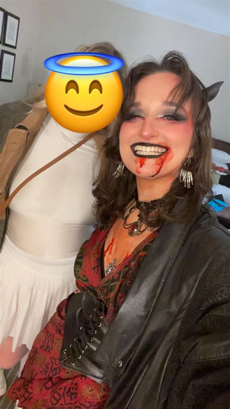 posted hippie fits here’s the devil on my shoulder’s style : r ...