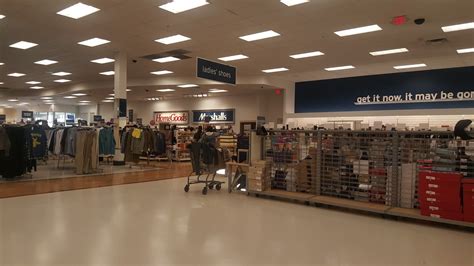 MARSHALLS & HOMEGOODS - 265 S Broadway, Salem NH - Hours, Directions, Reviews - Loc8NearMe