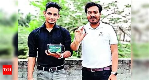 Battery: Startup builds green, low-cost battery from plant-based ...