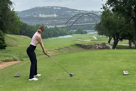 Paige Spiranac Commando Golf 的图像结果