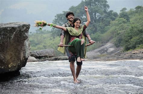 Niku Naku Dash Dash movie Photos stills Gallery