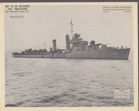 USS Shaw (DD-373) Mahan-class destroyer of the US Navy off Mare Island ...