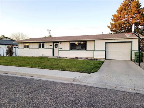 1185 SW 6th Ave, Ontario, OR 97914 | MLS #98895496 | Zillow