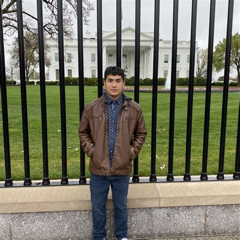 Lucio - Spanish teacher - ₹1528/h