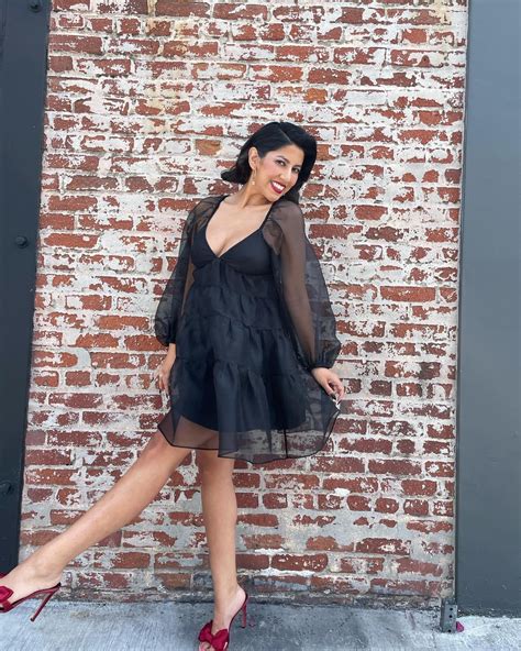 Stephanie Beatriz picture