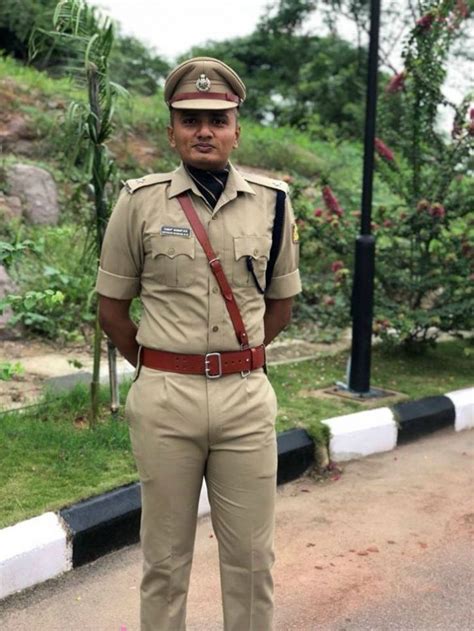 From A Backbencher In Class To IPS After Four Failures, This Officer's ...