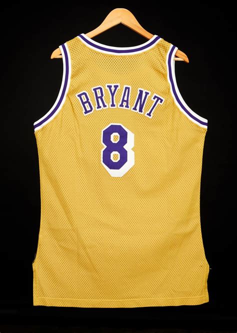 Michael Jordan’s and Kobe Bryant’s first-ever NBA jerseys expected to ...