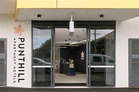 PUNTHILL ESSENDON NORTH - Hotel Reviews, Photos, Rate Comparison ...