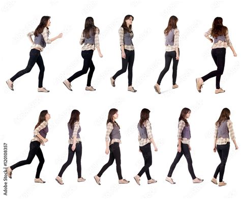 People Walking Back View 的图像结果