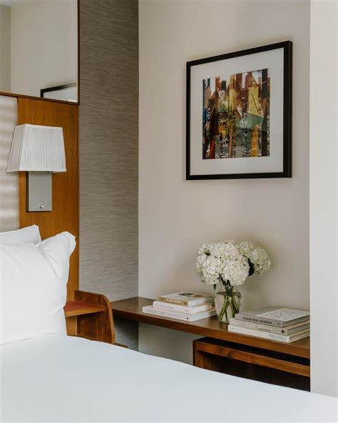 CLUB QUARTERS HOTEL GRAND CENTRAL, NEW YORK, NEW YORK