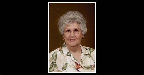 Obituary | Della Fay Wolfe | Searby Funeral Homes