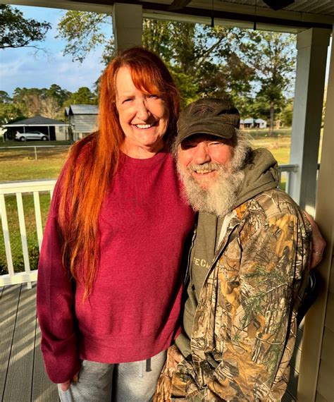 'Duck Dynasty' Couples: Inside The Robertson Family's Relationships