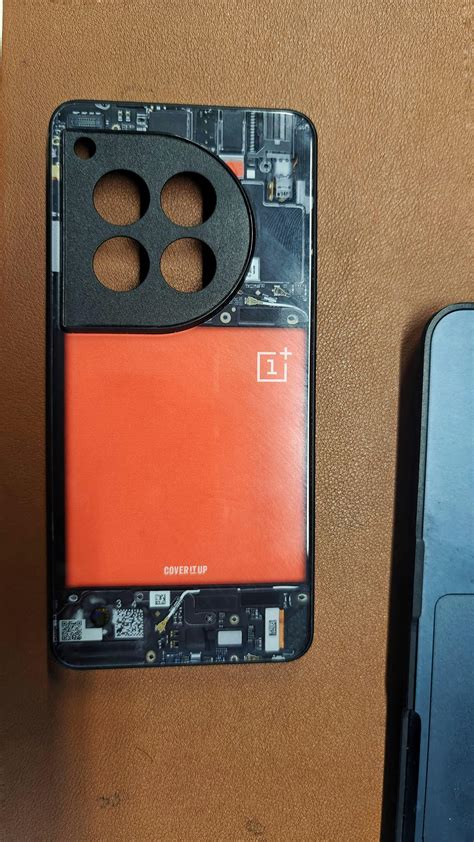 Circuit X-Ray Glass case