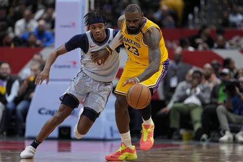 NBA: LeBron James helps Lakers build big lead in rout of Wizards