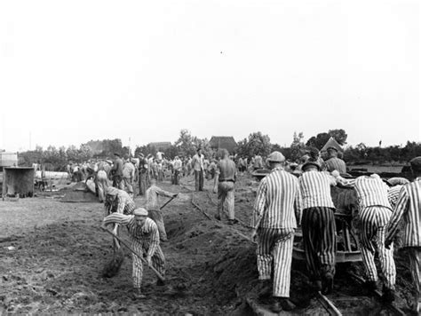 Concentration Camp Guard Who Hid in US for 75 Years Will Be Deported ...