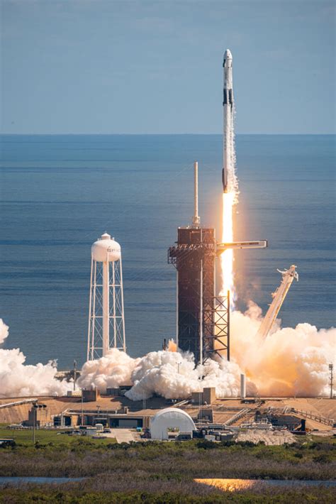 Russia Space Shuttle Program 的图像结果