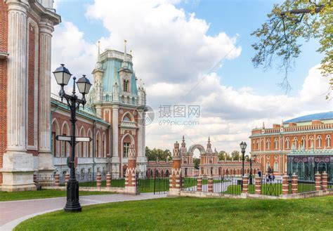 莫斯科大学_俄罗斯大学_大学排名|学费|优势|留学条件|奖学金_留学360