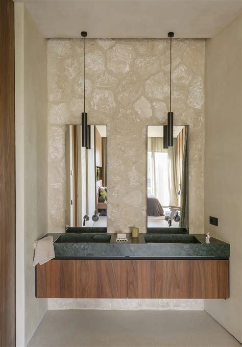 R34 grow a garden she opened her door wearing a loose tank